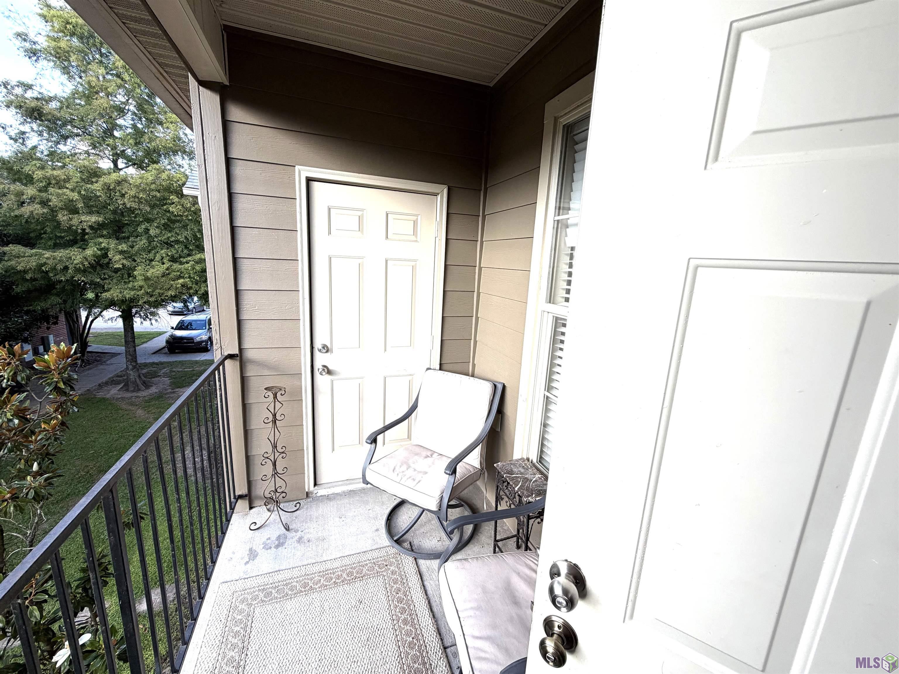 7300 Burbank Drive, Unit 45 Baton Rouge, LA 70820 - Photo 4 of 6 Patio