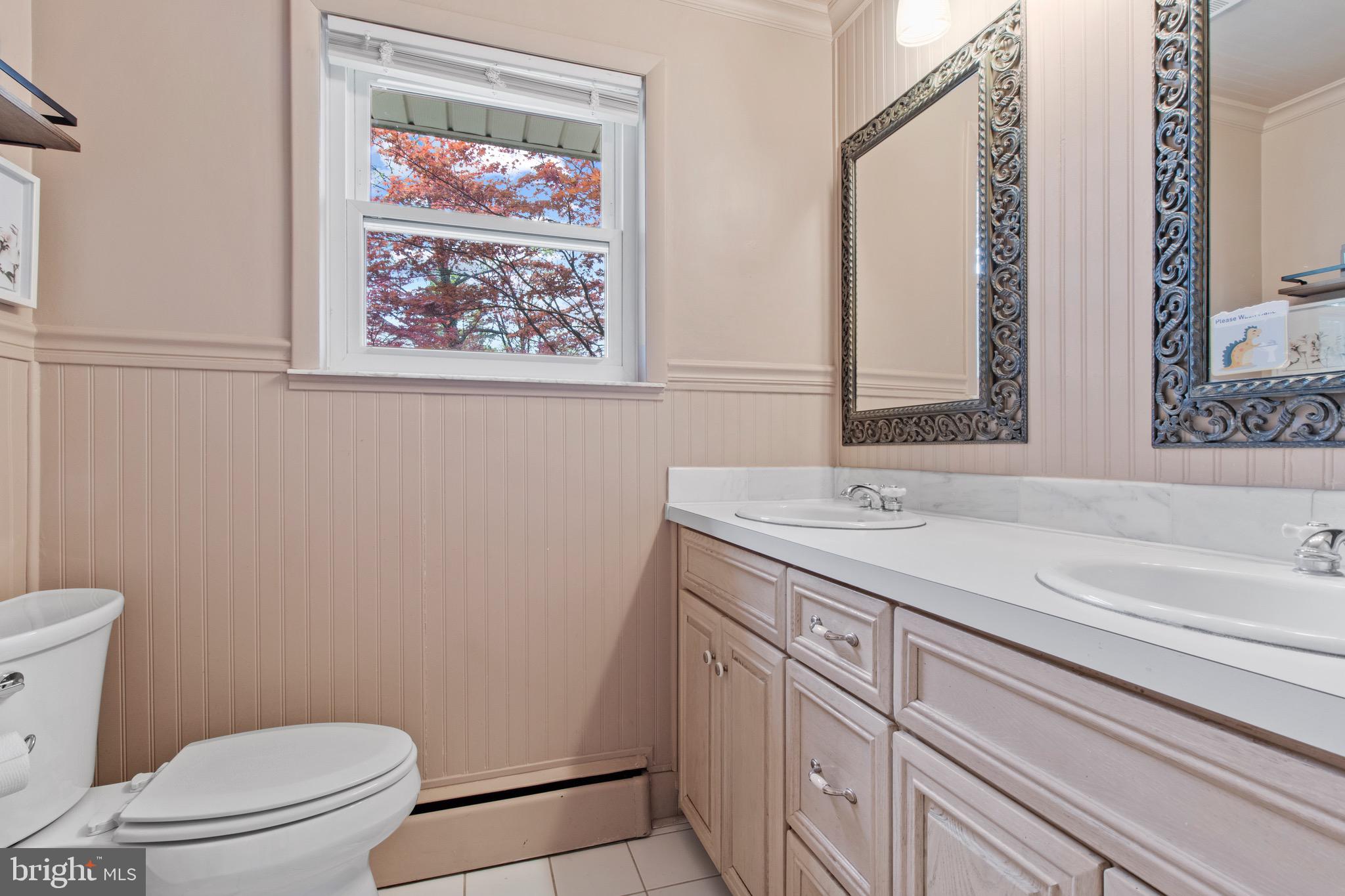 727 Foster Road Cheltenham, PA 19012 - Photo 38 of 58