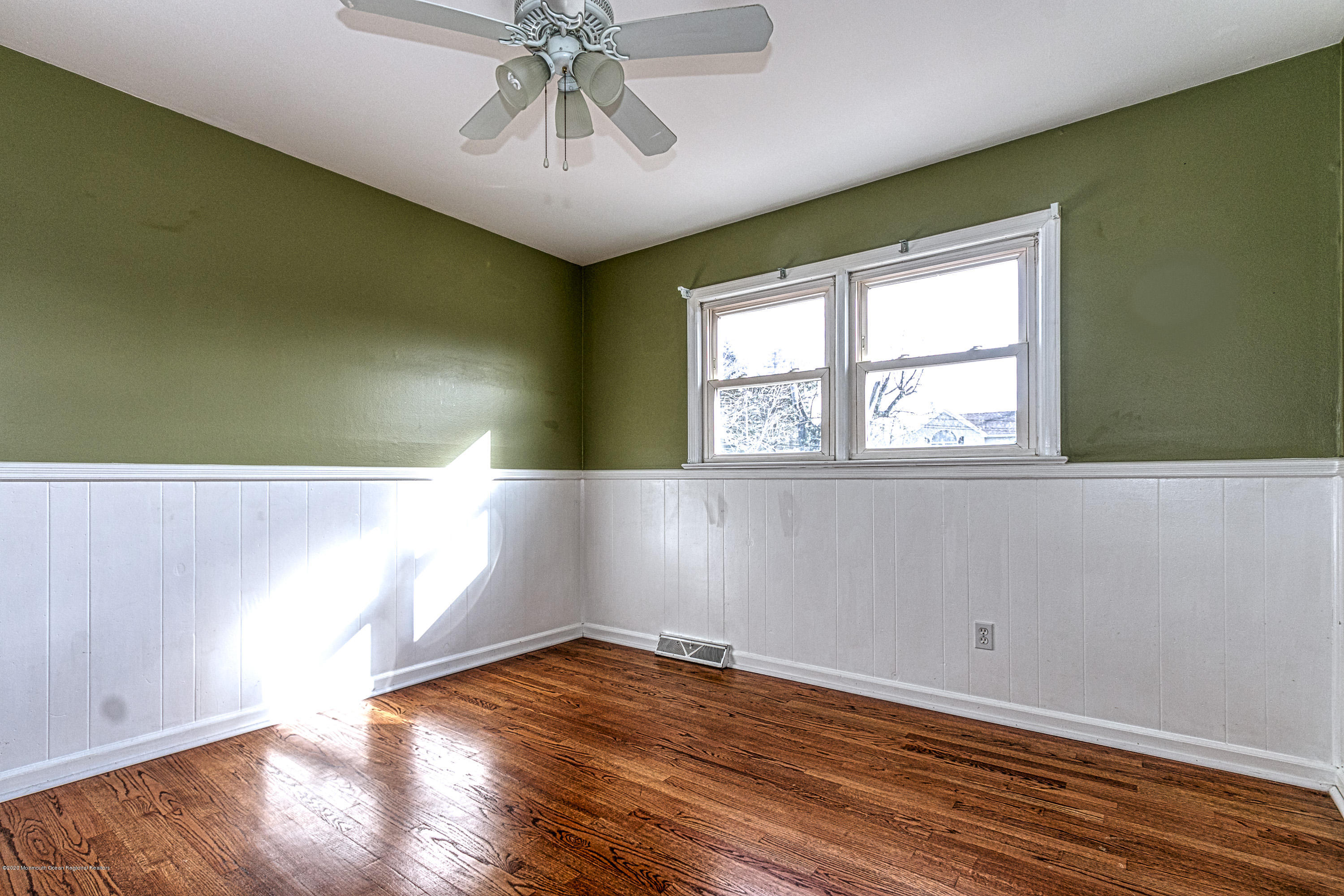 18 Glenmore Road Freehold, NJ 07728 - Photo 16 of 24 016_Bedroom 2