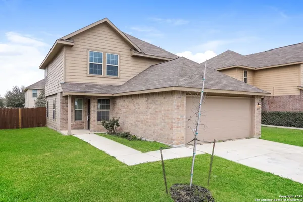 $1,600 | 10719 Goose Way, San Antonio, TX 78224