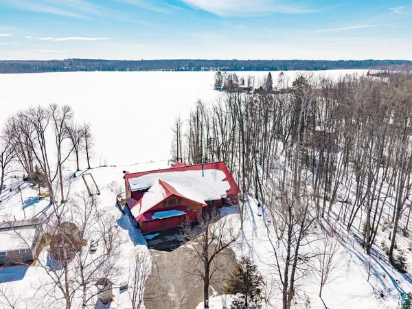 $870,000 | 63626 Hannu Lane, Finlayson, MN 55735