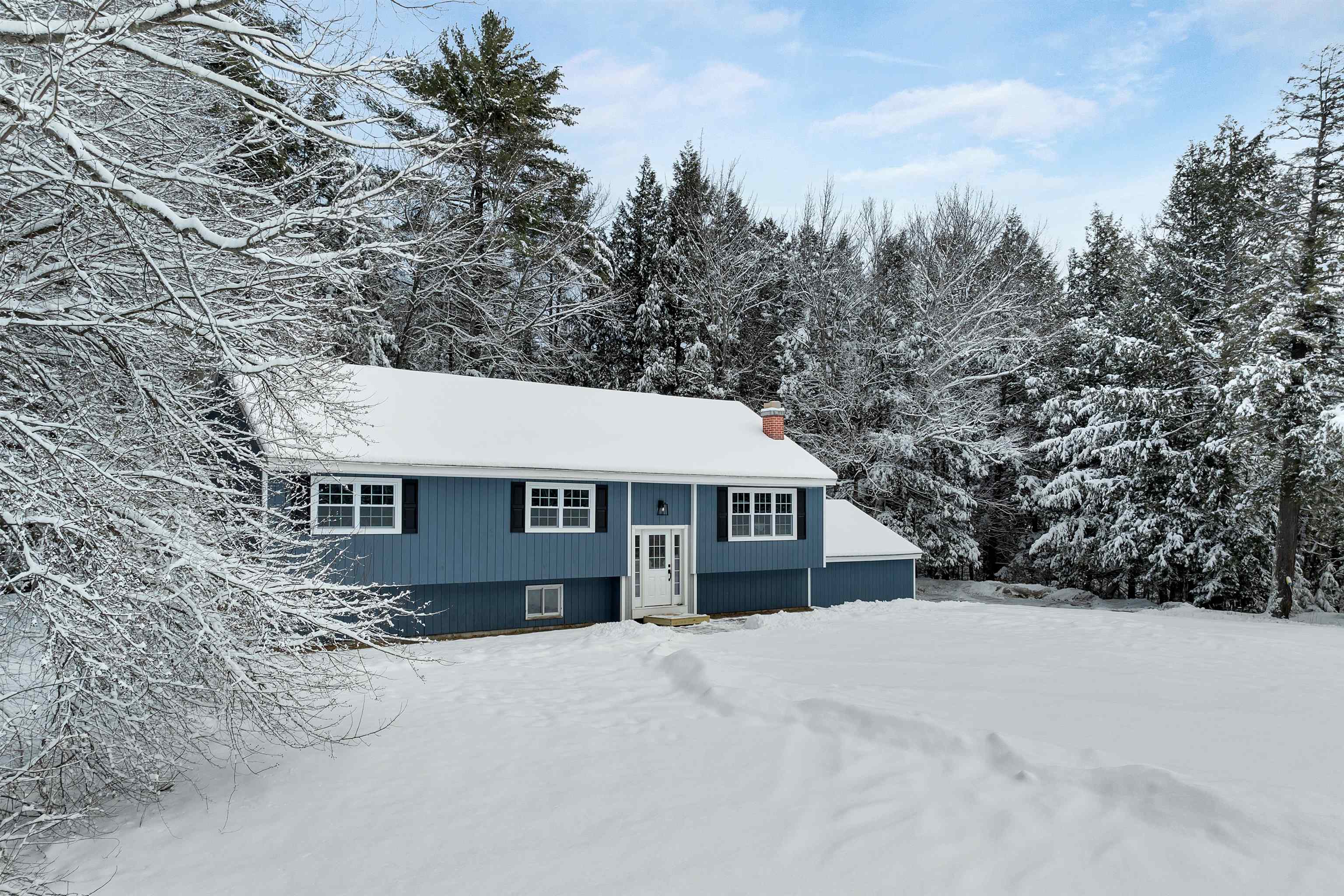 166 Bog Road Campton, NH 03223 - Photo 1 of 40