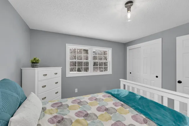 $385,000 | 166 Bog Road, Campton, NH 03223