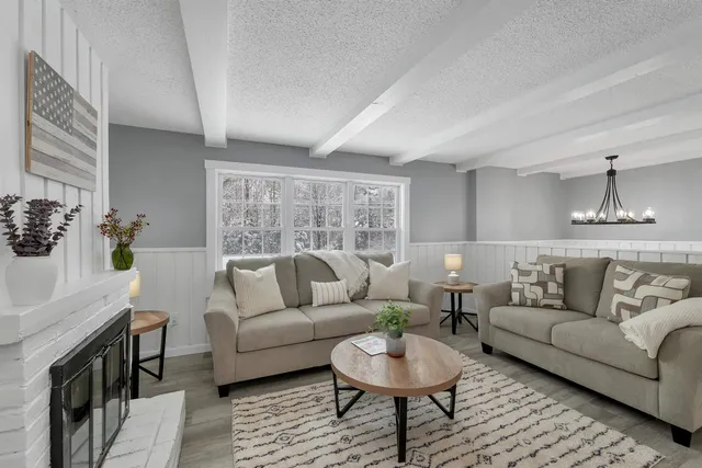 $385,000 | 166 Bog Road, Campton, NH 03223