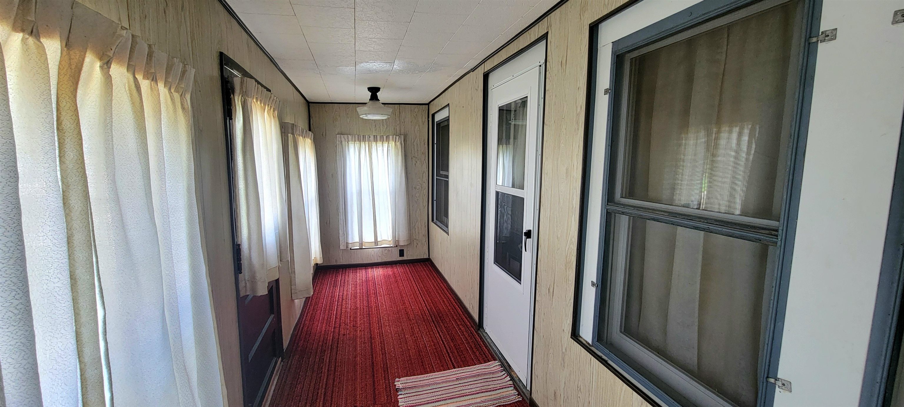 633 5th Baraboo, WI 53913 - Photo 25 of 27 Gallery Image 25