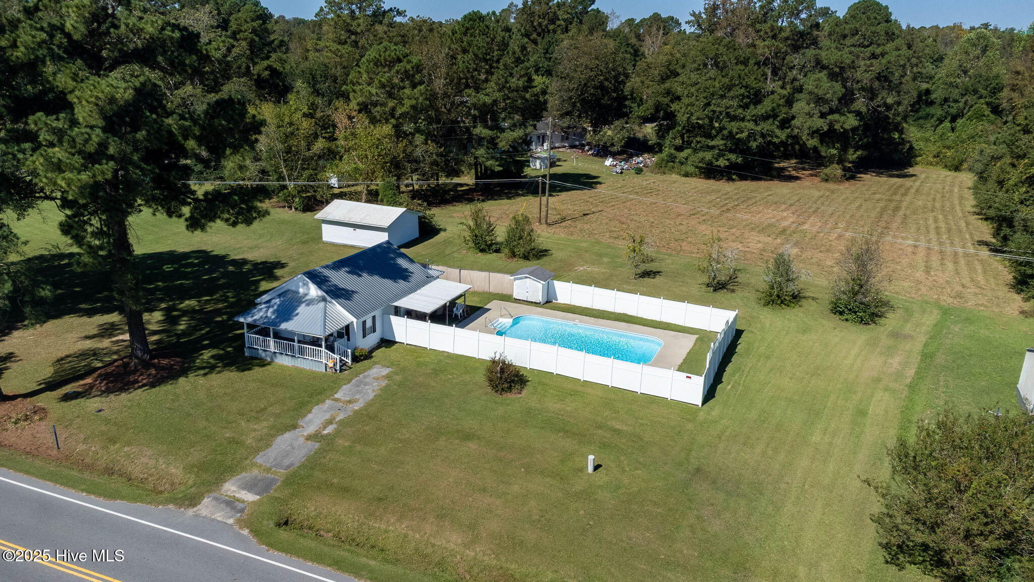 410 Elizabethtown Road Bladenboro, NC 28320 - Photo 41 of 44 3-web-or-mls-DJI_0059-HDRRE