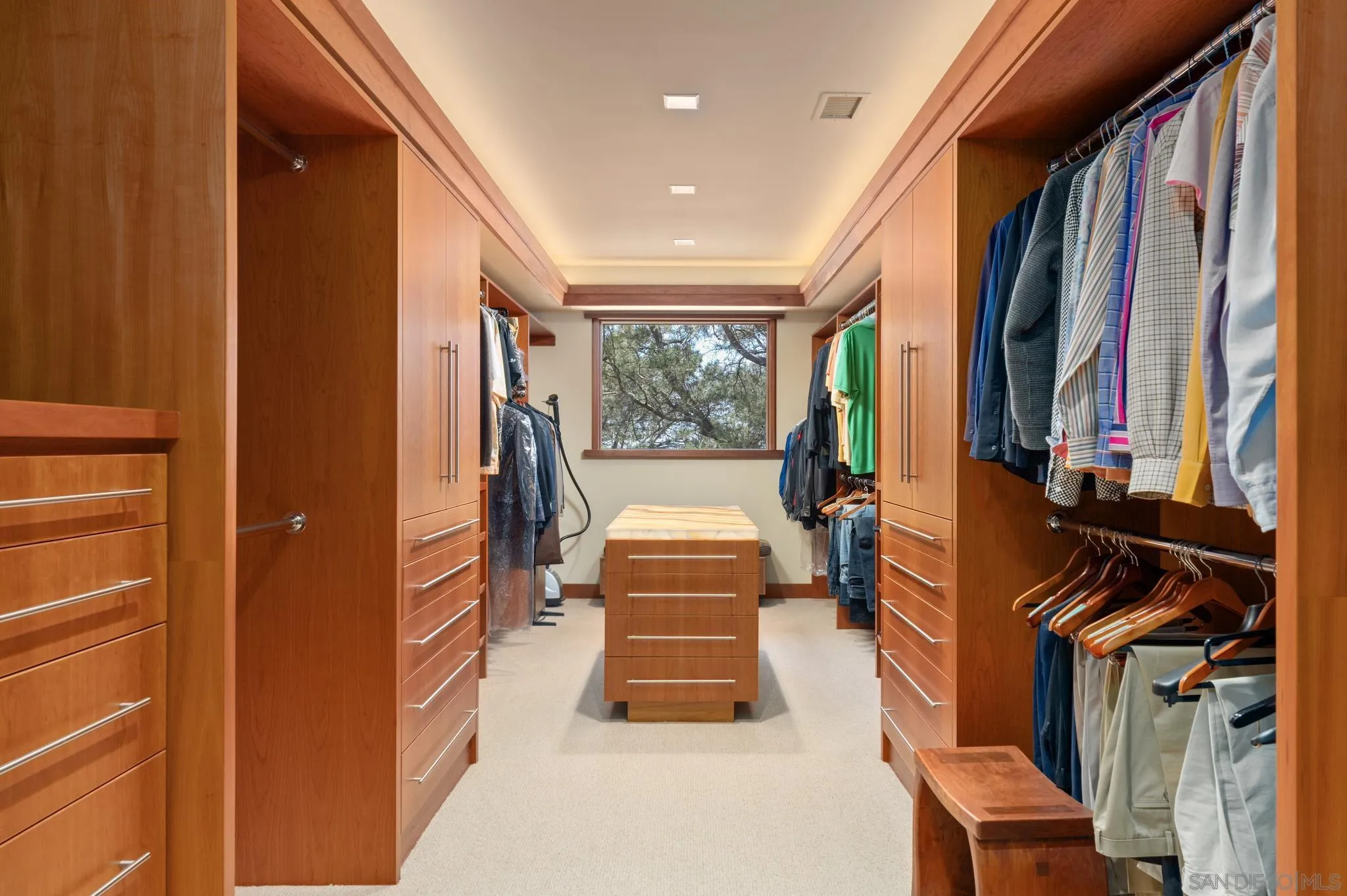 456 Hidden Pines Lane Del Mar, CA 92014 - Photo 26 of 55 a bathroom with a tub and shower