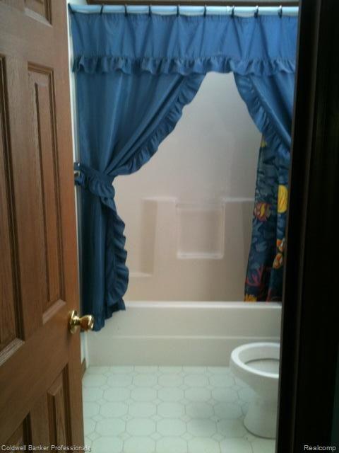 4393 Skelton Road Columbiaville, MI 48421 - Photo 4 of 13 Bathroom