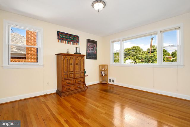 $825,000 | 1439 Northgate Road Northwest, Washington, DC 20012