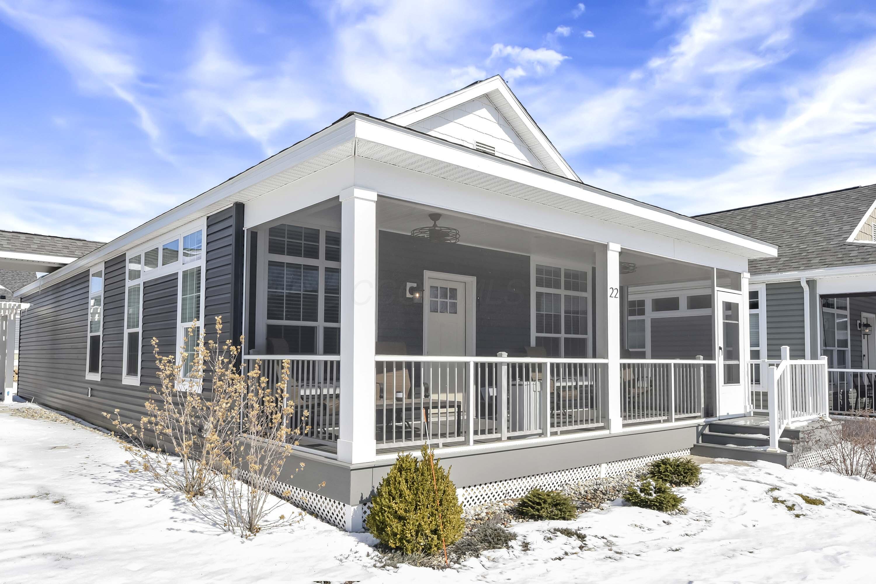 10850 East Bayshore Road, Unit CANAL #22 Lakeside Marblehead, OH 43440 - Photo 4 of 41 04