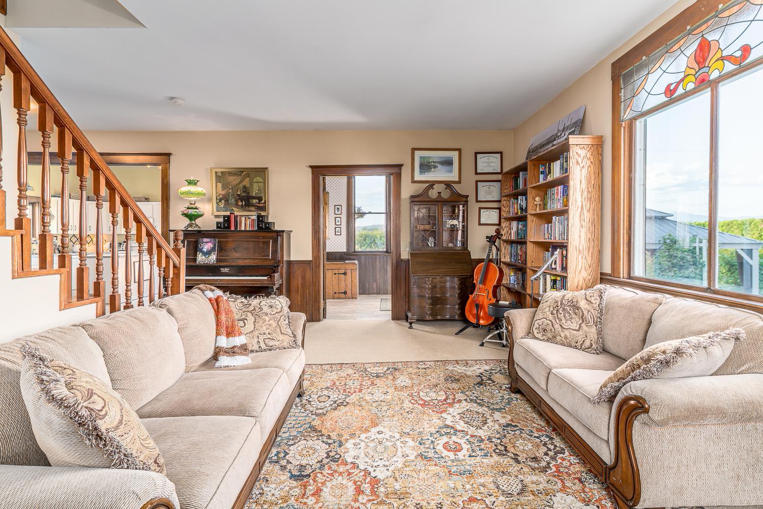 11805 North Bruce Road Mead, WA 99021 - Photo 3 of 45 Gallery Image 3