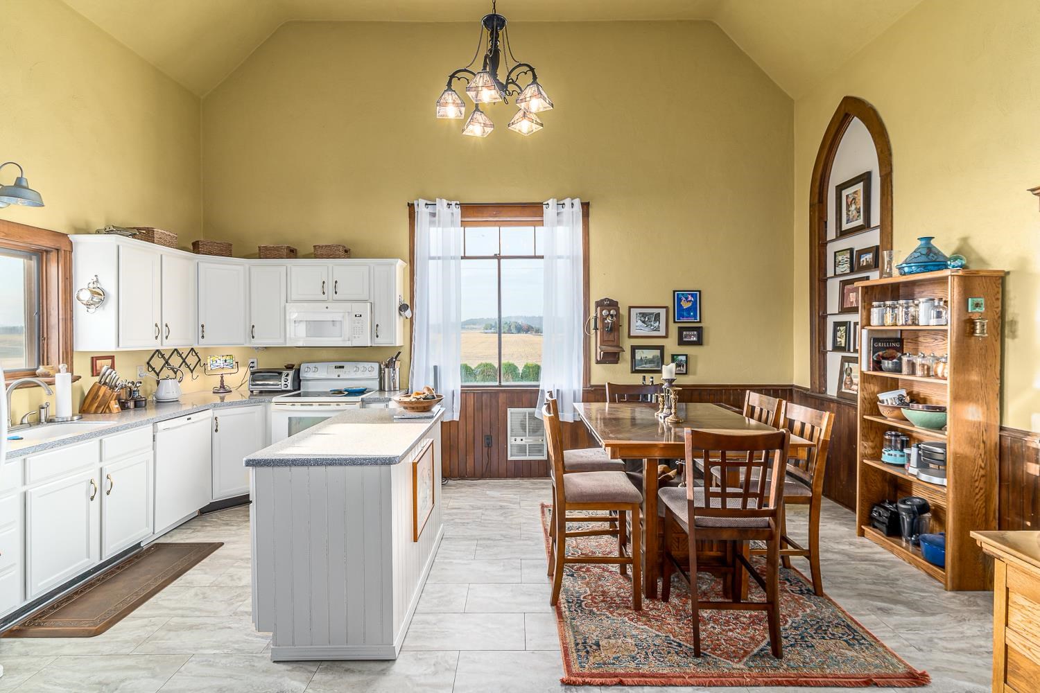 11805 North Bruce Road Mead, WA 99021 - Photo 4 of 45 Gallery Image 4