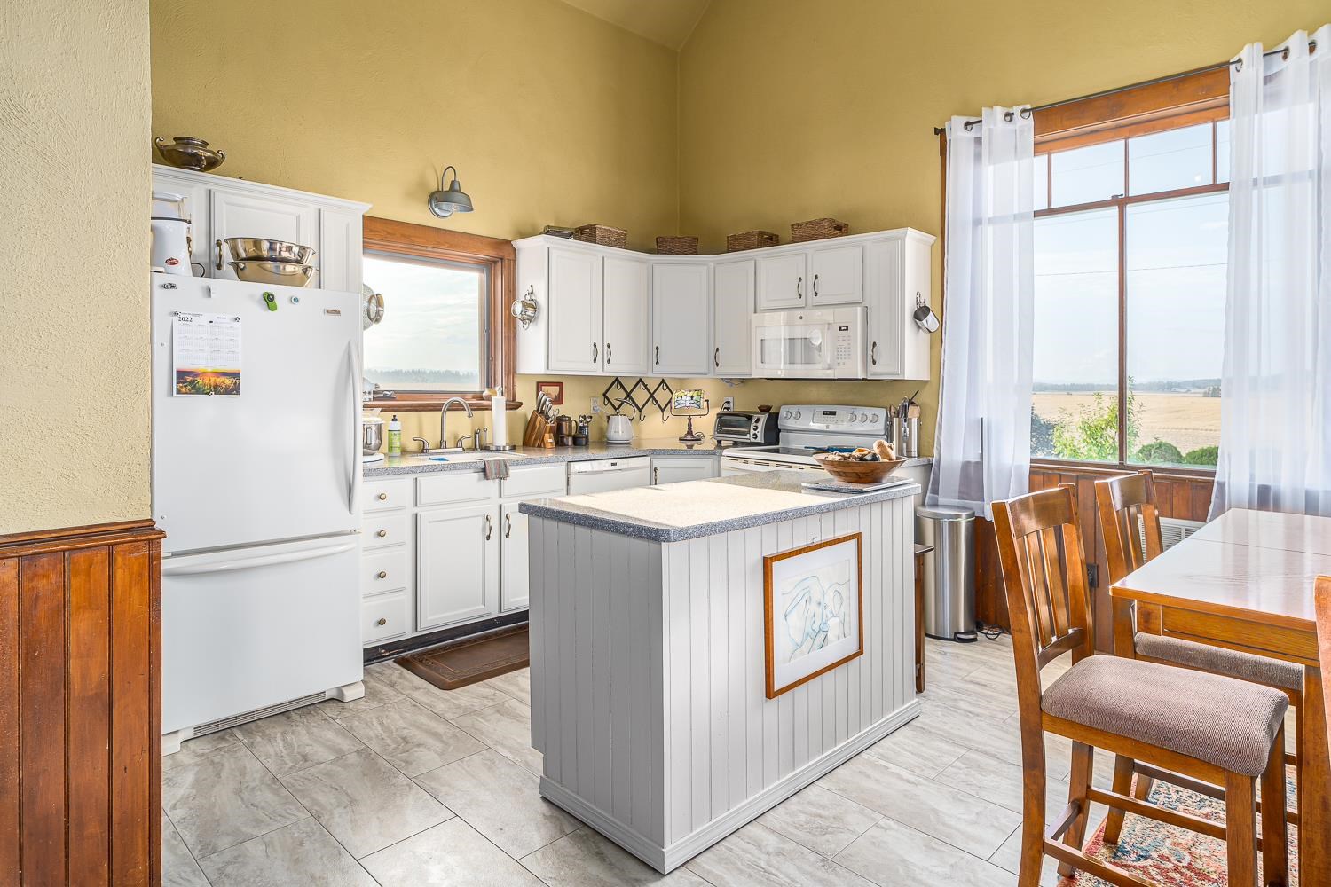 11805 North Bruce Road Mead, WA 99021 - Photo 5 of 45 Gallery Image 5