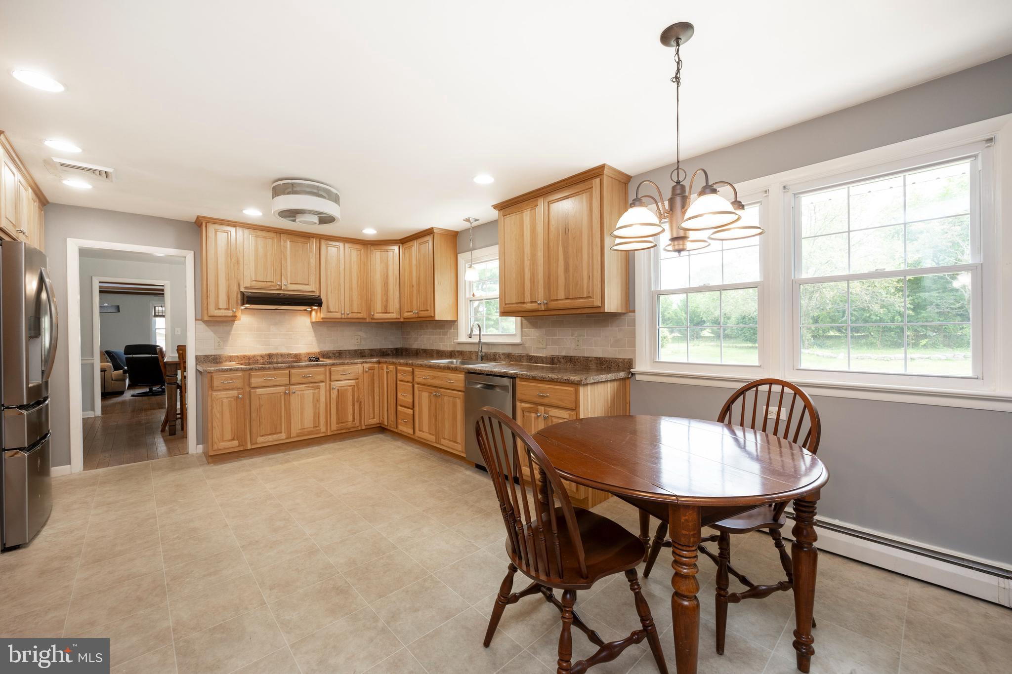 1540 Chestnut Hill Road Pottstown, PA 19465 - Photo 12 of 38 Kitchen