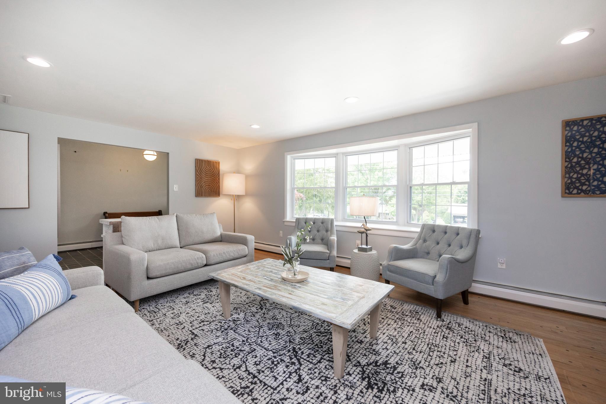 1540 Chestnut Hill Road Pottstown, PA 19465 - Photo 9 of 38 Living Room