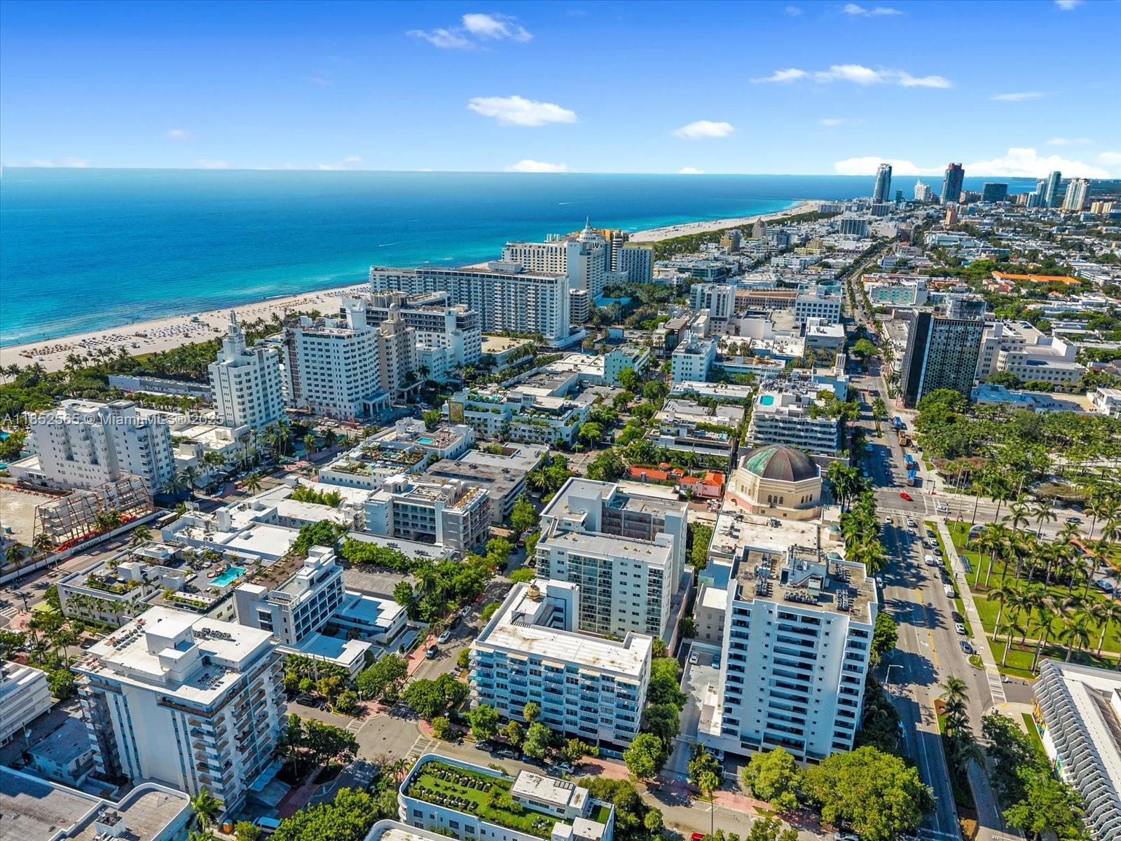 1750 James Avenue, Unit 7L Miami Beach, FL 33139 - Photo 24 of 27 a view of a city