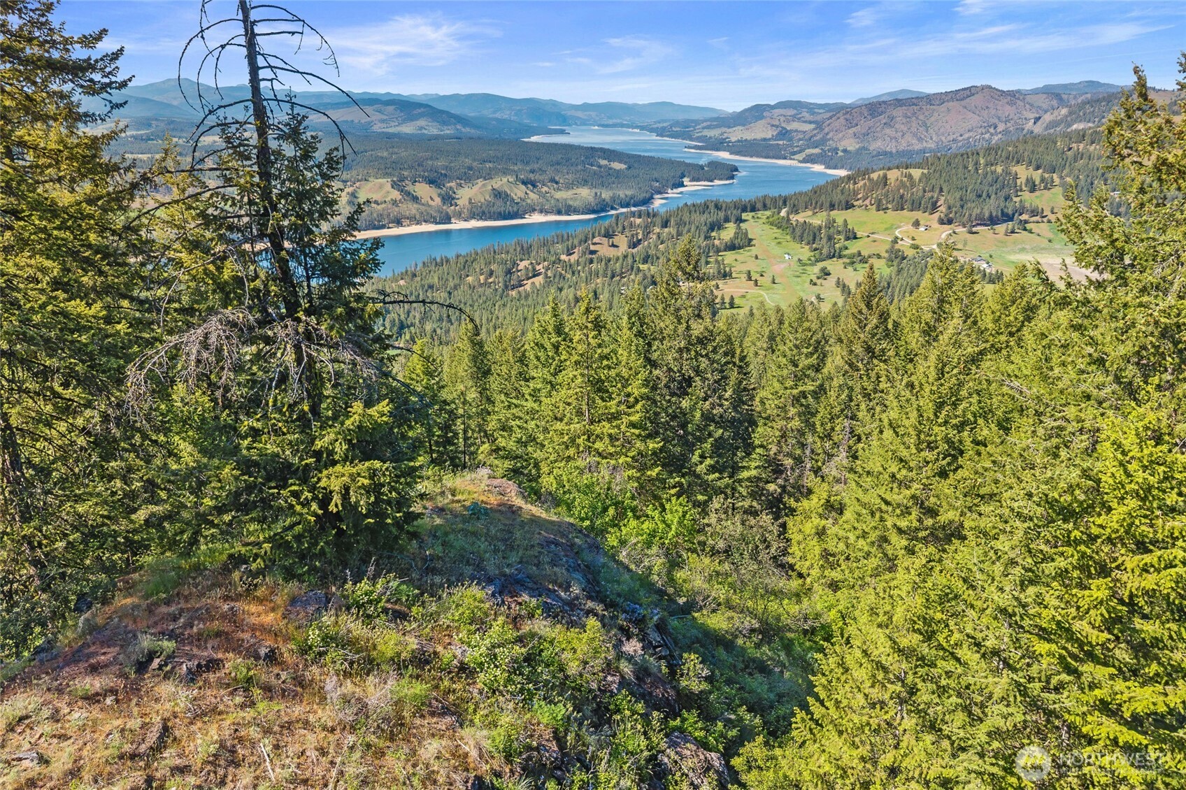 4100 Bissell Road Hunters, WA 99137 - Photo 23 of 39