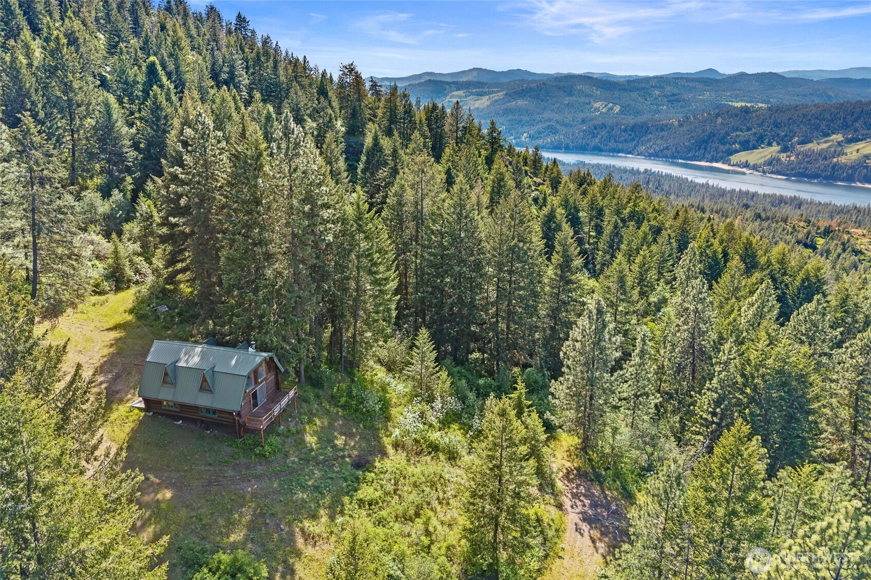 4100 Bissell Road Hunters, WA 99137 - Photo 28 of 39