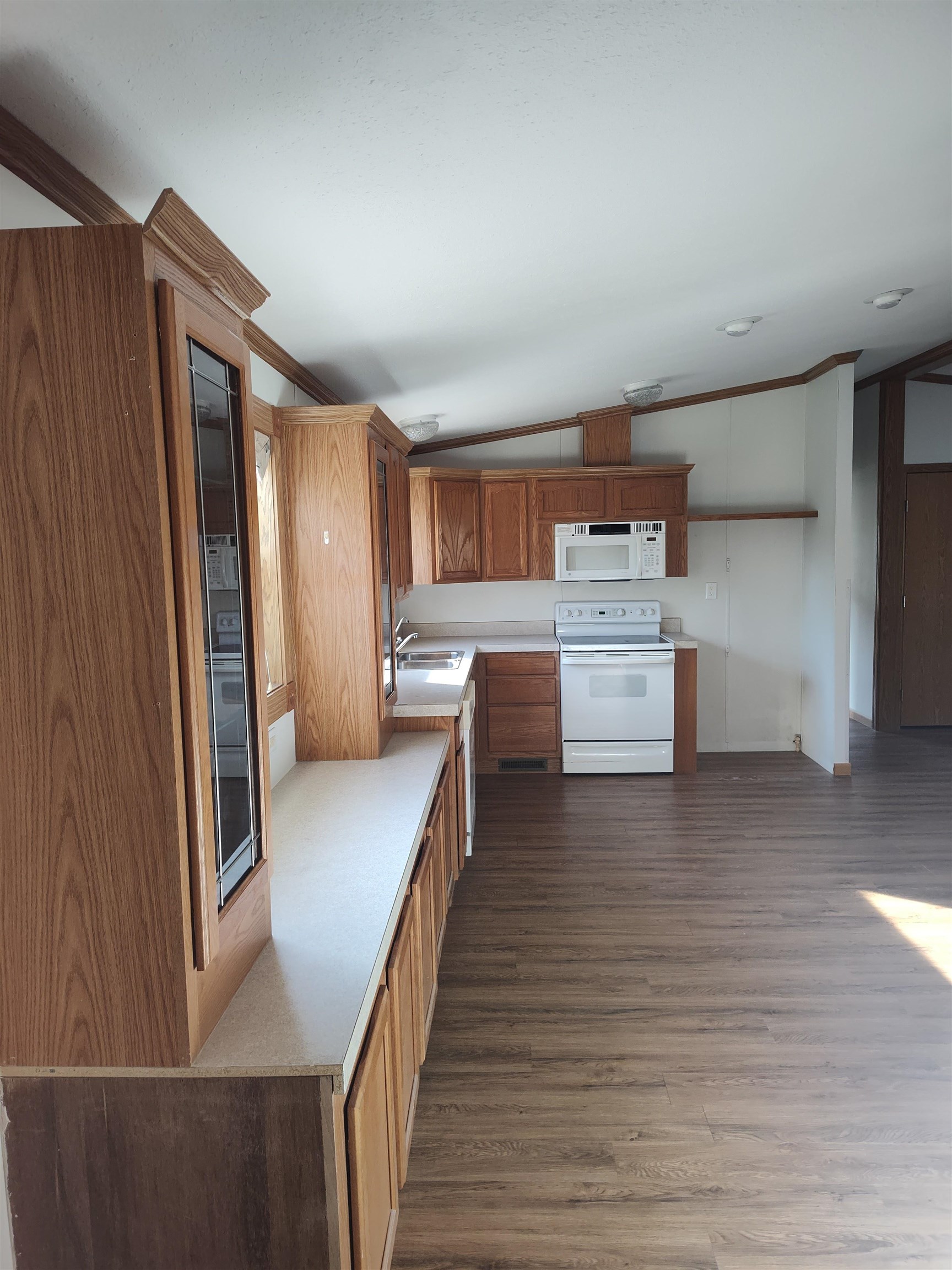 109 South 4th Street Avoca, WI 53506 - Photo 11 of 28