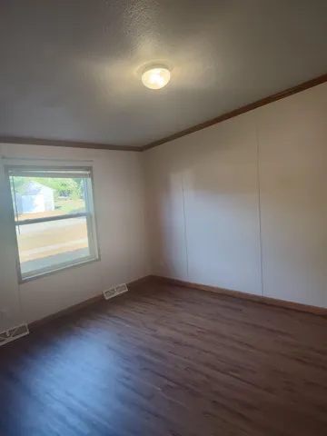 $130,000 | 109 South 4th Street, Avoca, WI 53506