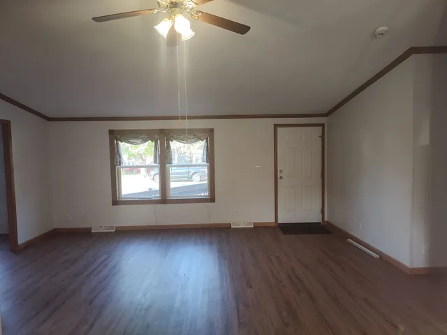 $130,000 | 109 South 4th Street, Avoca, WI 53506