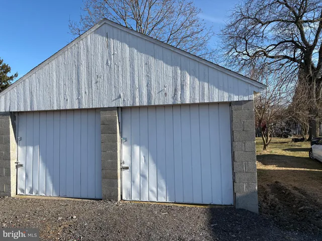 $124,800 | 104 South 2nd Street, Womelsdorf, PA 19567