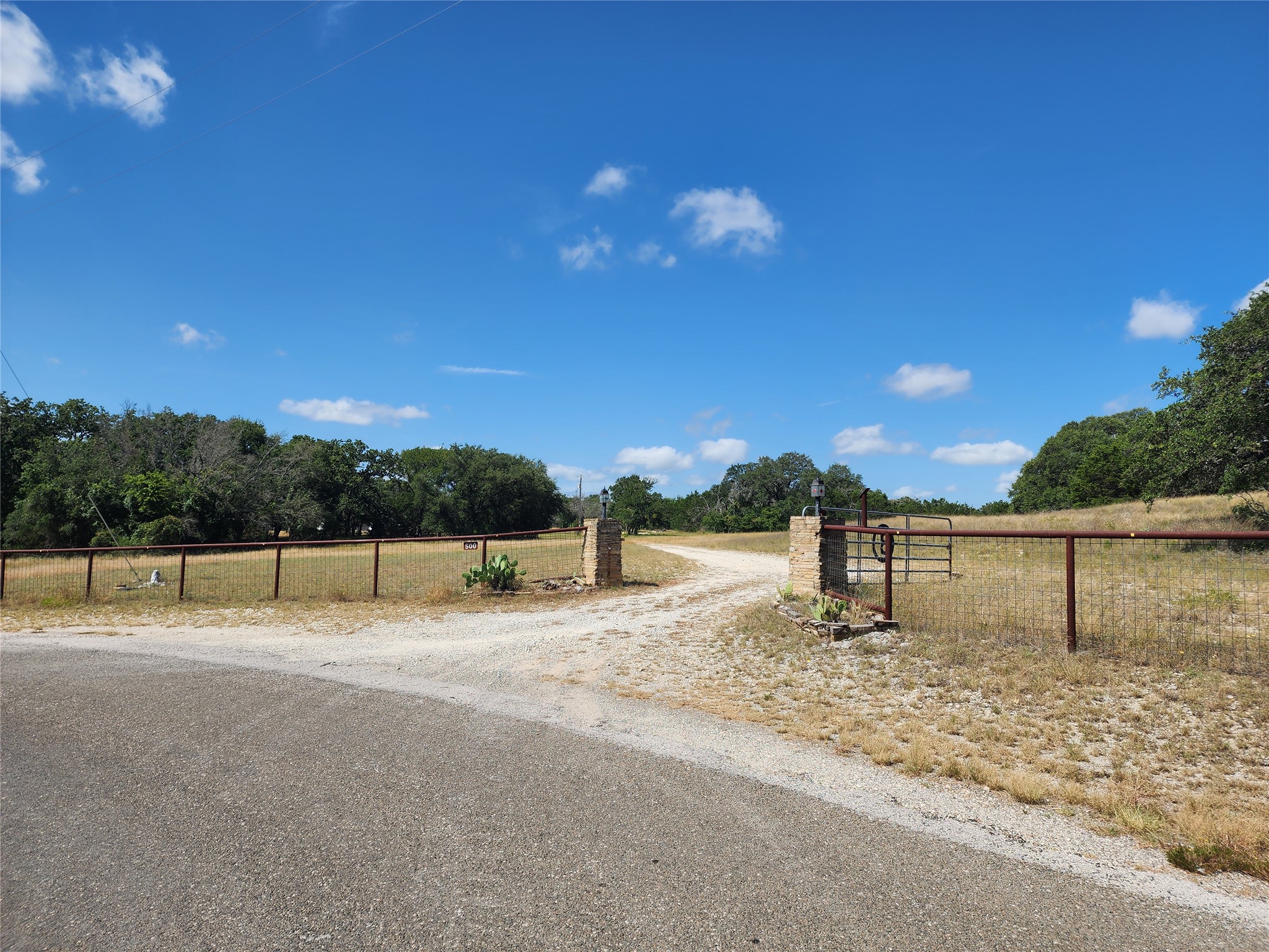 500 Spring Creek Road Florence, TX 76527 - Photo 14 of 38 Easy entrance with a manual gate.