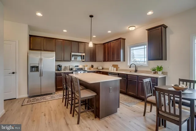 $400,000 | 118 Woodmount Drive, Colonial Beach, VA 22443