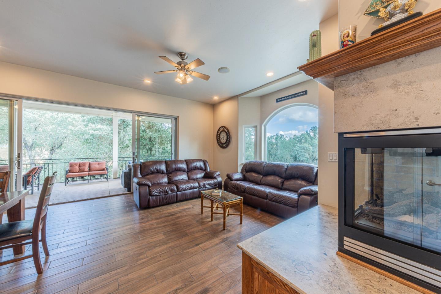 2188 Ridge Rider Road Bradley, CA 93426 - Photo 7 of 38