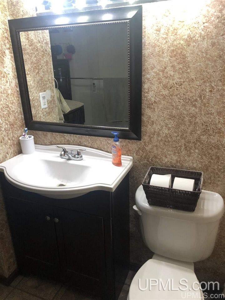 1714 Spring Street Vulcan, MI 49892 - Photo 16 of 23