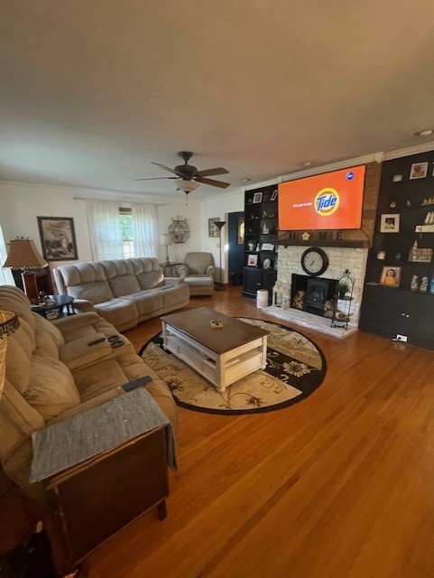 616 1st Street Lawrenceburg, TN 38464 - Photo 38 of 49 a living room with furniture and a flat screen tv