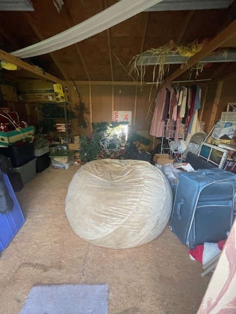 616 1st Street Lawrenceburg, TN 38464 - Photo 10 of 49 a view of a room with gym equipment