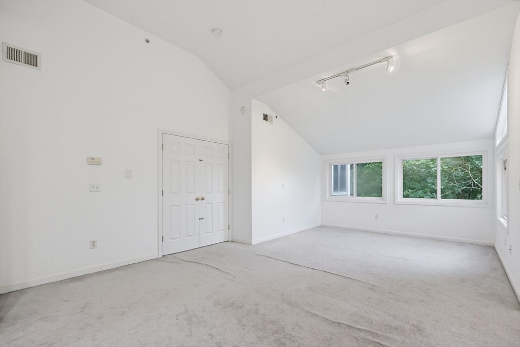 3103 Maple Brook Road, Unit 3103 Bellingham, MA 02019 - Photo 18 of 34