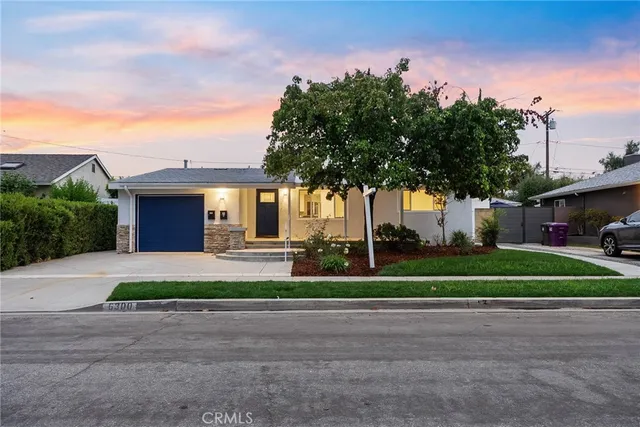 $4,950 | 6300 East Fairbrook Street, Long Beach, CA 90815