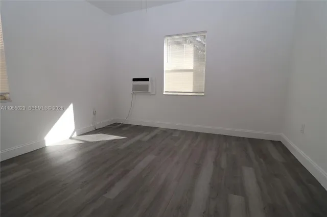 $1,700 | 835 83rd Street, Unit 6, Miami Beach, FL 33141