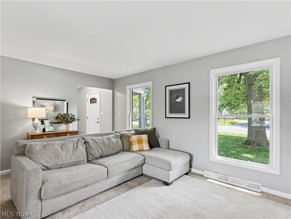 1183 Garman Road Akron, OH 44313 - Photo 7 of 34 Gallery Image 7
