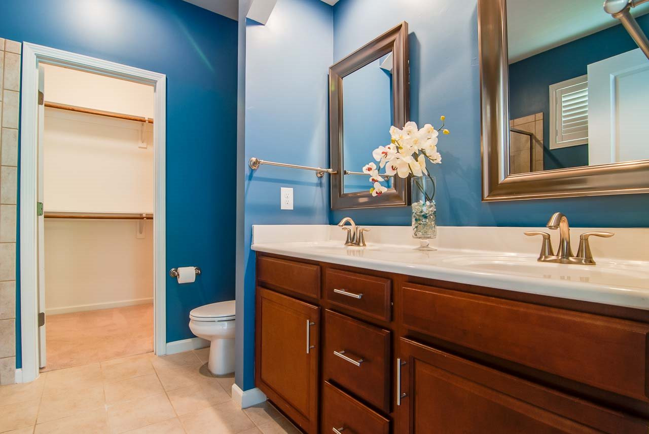 1412 Rodessa Run Raleigh, NC 27607 - Photo 15 of 25 Master Bathroom