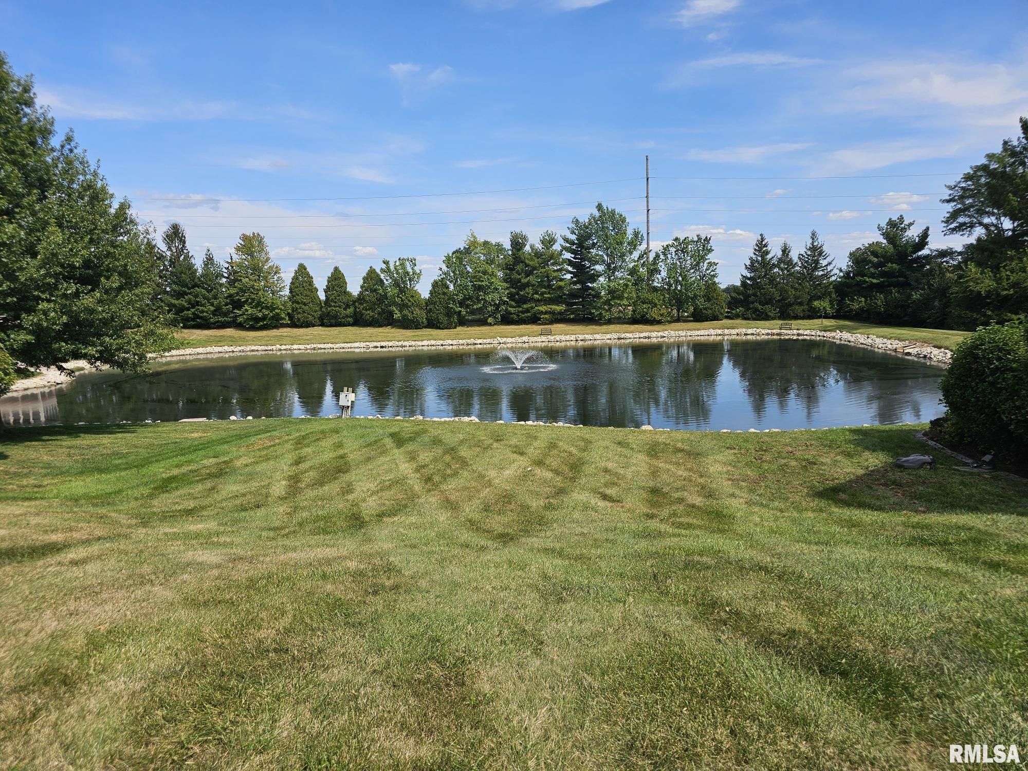 5312 Irongate Drive Springfield, IL 62711 - Photo 2 of 5