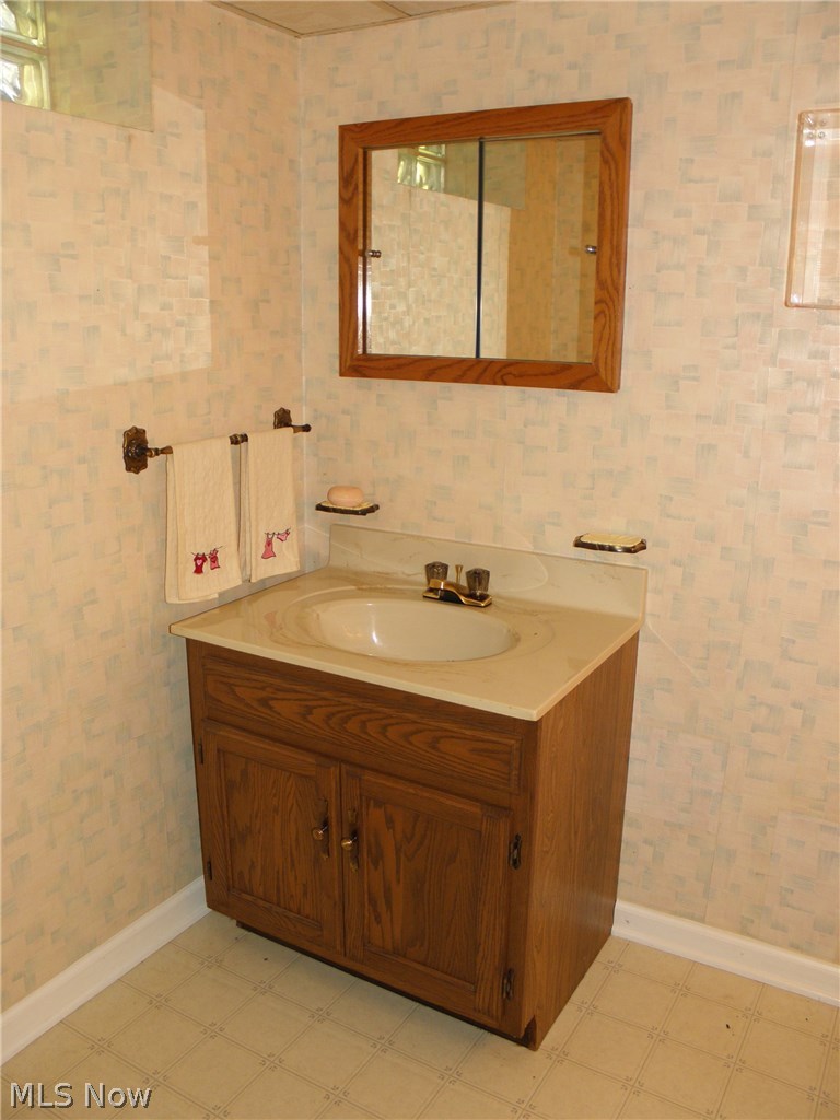 8305 Springview Road Northfield, OH 44067 - Photo 25 of 35 Gallery Image 25