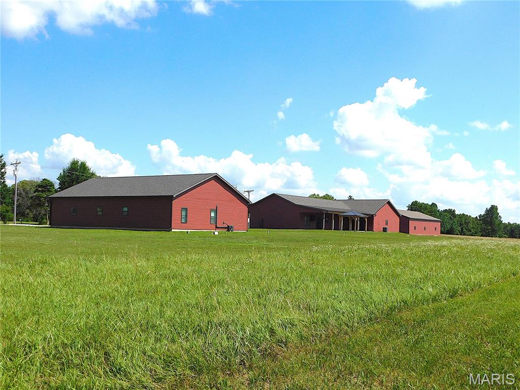 100 Blackmore Road Foley, MO 63347 - Photo 6 of 12