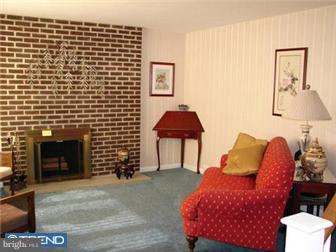 2237 Avon Road Ardmore, PA 19003 - Photo 2 of 11 Living Room