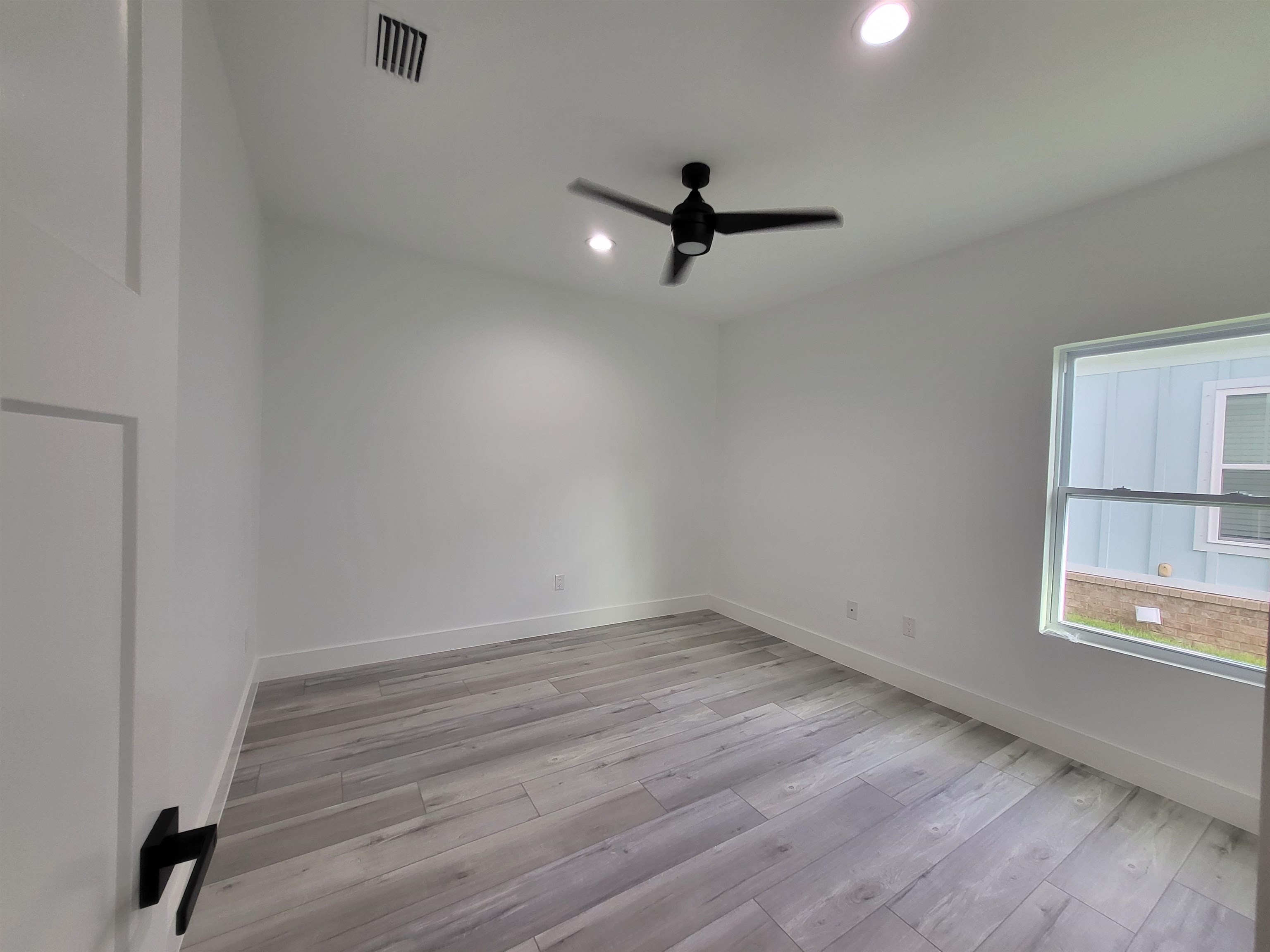 8165 Carmel Circle Foley, AL 36535 - Photo 17 of 31 Bedroom 1