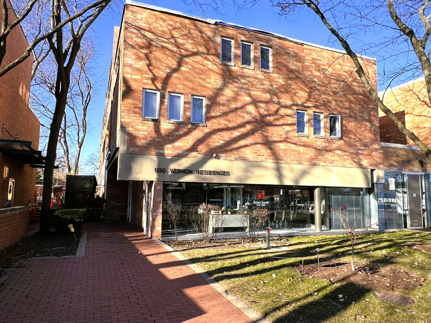 630 Vernon Avenue, Unit 12 Glencoe, IL 60022 - Photo 3 of 7