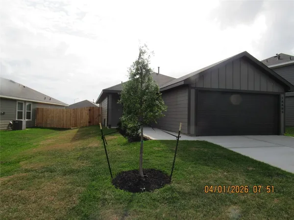 $1,950 | 18803 Sunset Horizon, Hockley, TX 77447