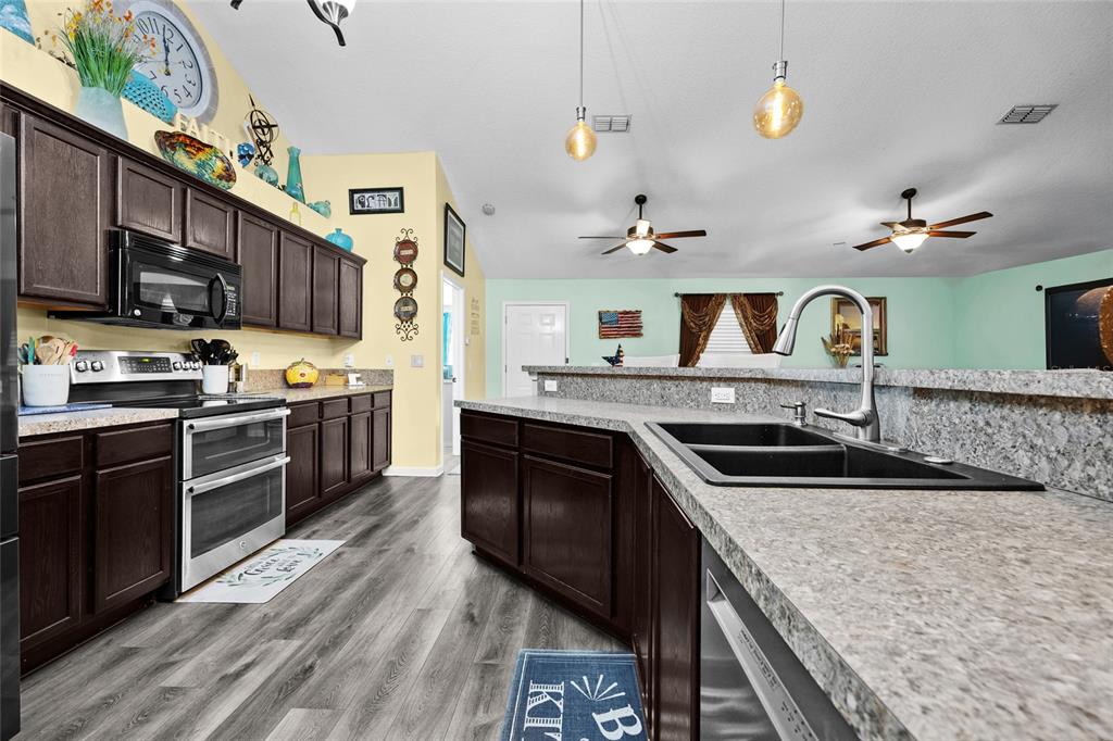 1731 Hagans Ridge Court Green Cove Springs, FL 32043 - Photo 4 of 33