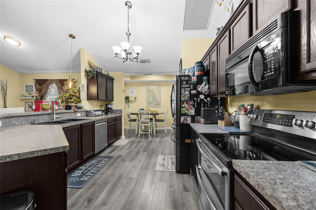 1731 Hagans Ridge Court Green Cove Springs, FL 32043 - Photo 5 of 33