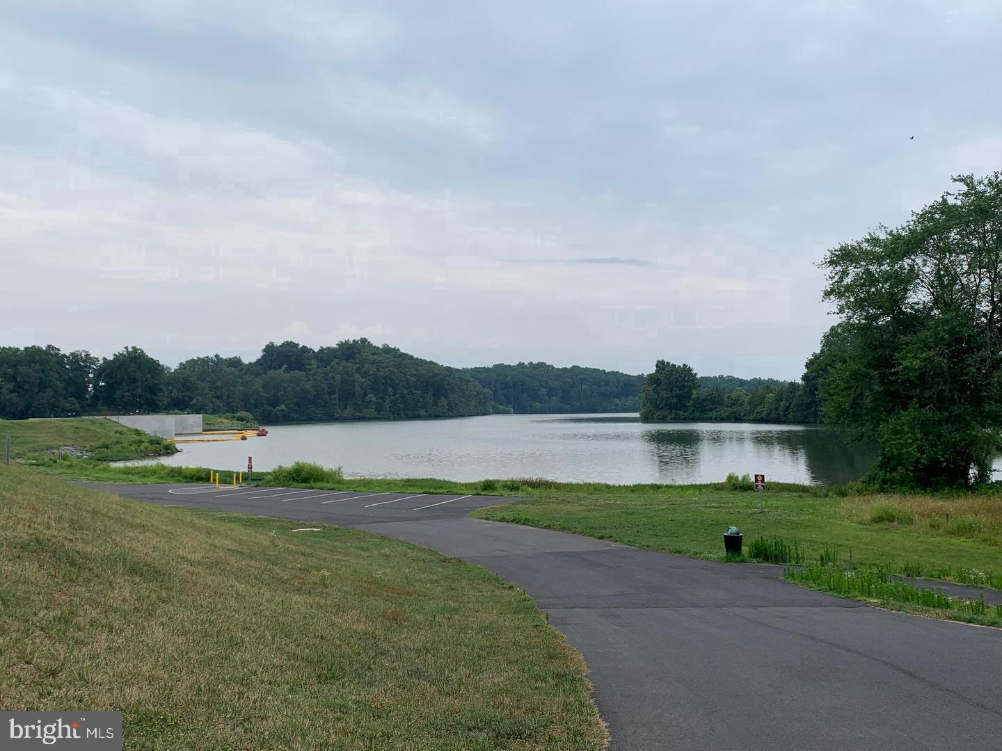 880 Autumn Ridge Road Culpeper, VA 22701 - Photo 54 of 59 Community lake access