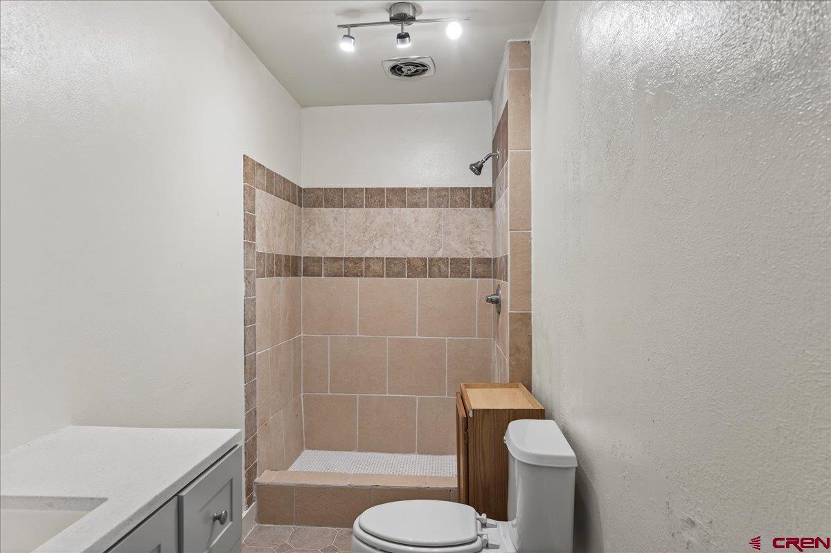 2091 Locust Road Montrose, CO 81401 - Photo 17 of 45