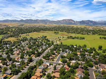 $1,075,000 | 142 Cherrywood Lane, Louisville, CO 80027