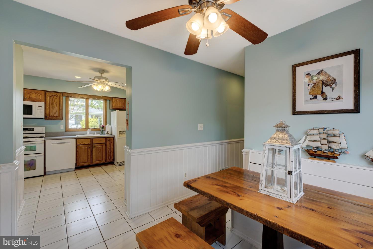 33 Chapel Hill Road Red Bank, NJ 07701 - Photo 17 of 39